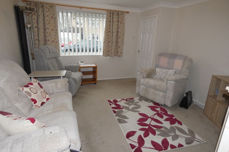 Lounge- click for photo gallery